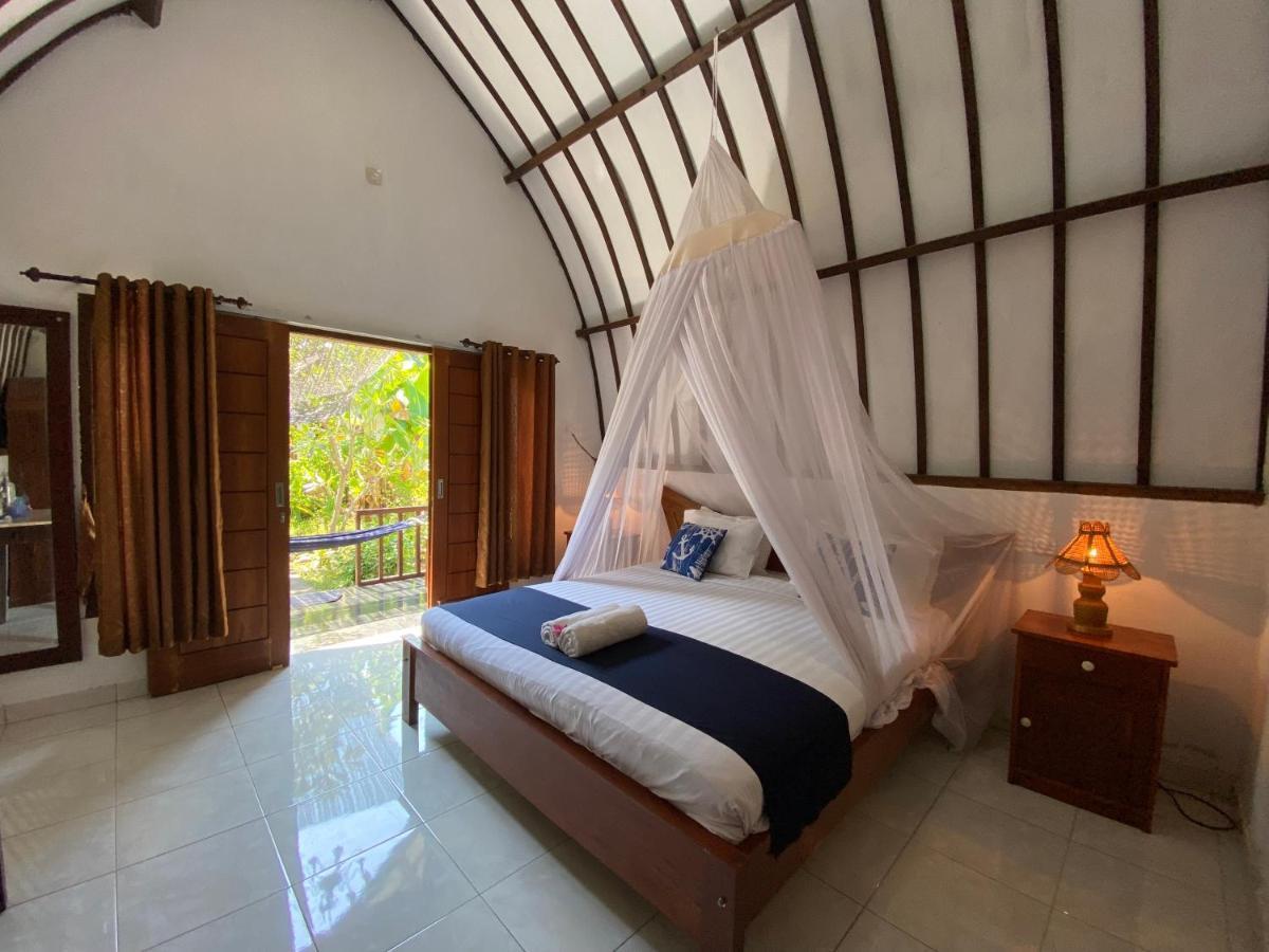 Mustika Ocean Lodge Gili Air Exteriör bild