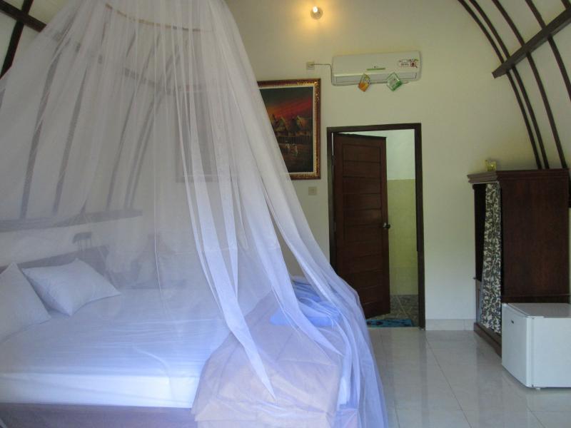 Mustika Ocean Lodge Gili Air Exteriör bild